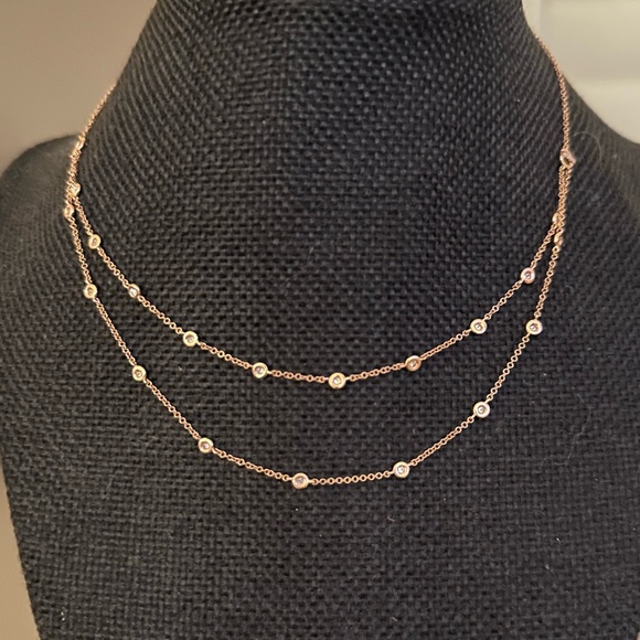 Jewelry - Gently used 14K gold double row Diamond bezel choker.